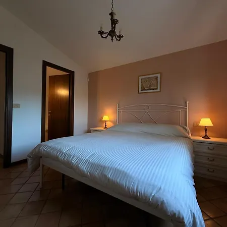 Casetta In Campagna Fiorano Holiday home *